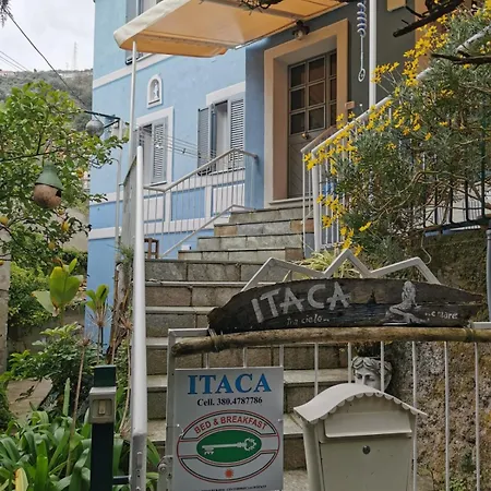 Itaca Pensión Varazze