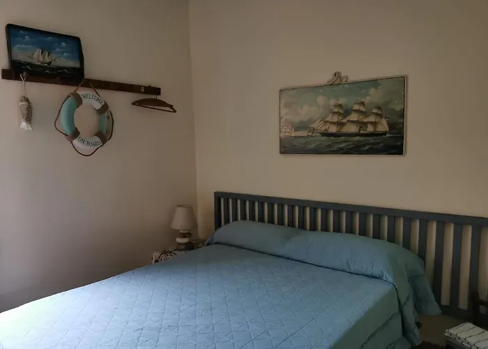 Itaca Πανσιόν Varazze